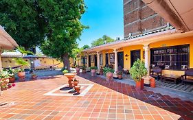 Hotel Colonial La Casa De Siempre
